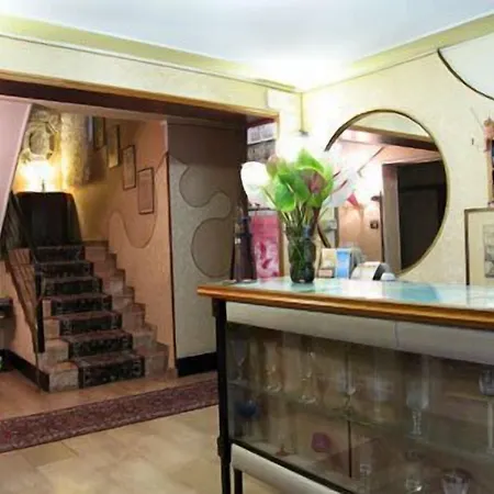 Hotel Leonardo-3